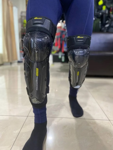 Ones Again Наколенники Carbon Fiber Force в Томске